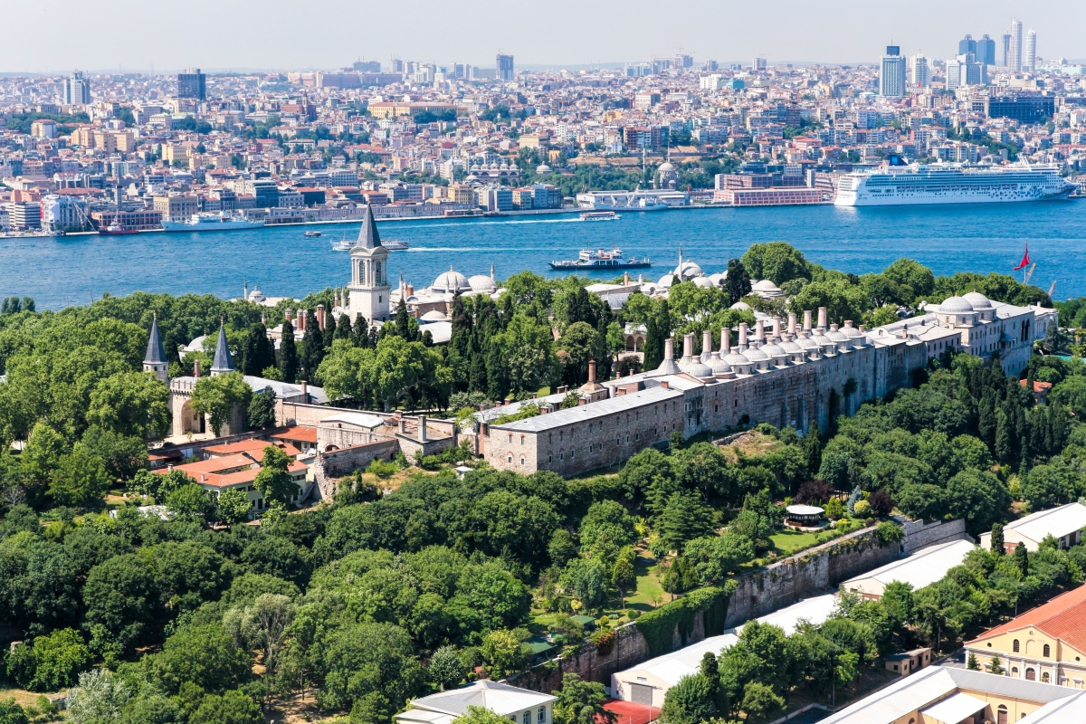 Daily Topkapi Palace Museum Walking Tour in Istanbul – Explore Ottoman History & Culture