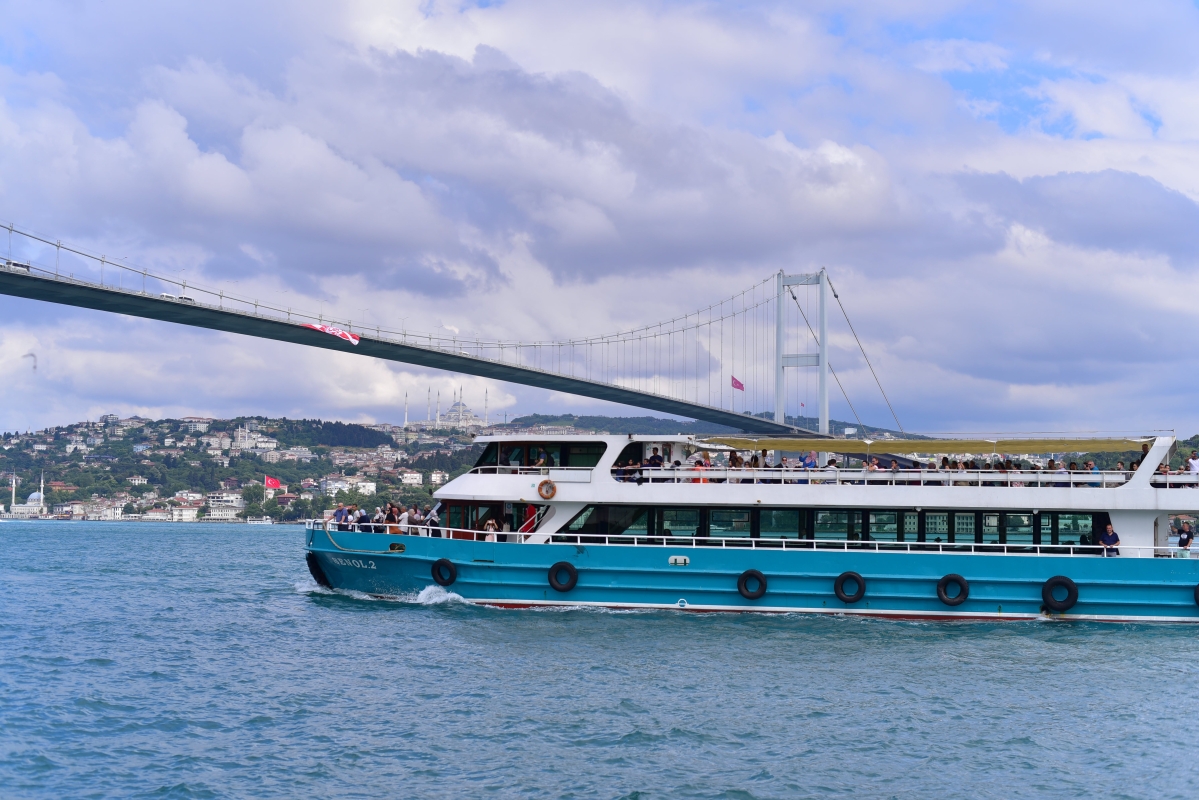 Istanbul Bosphorus Daily Cruises