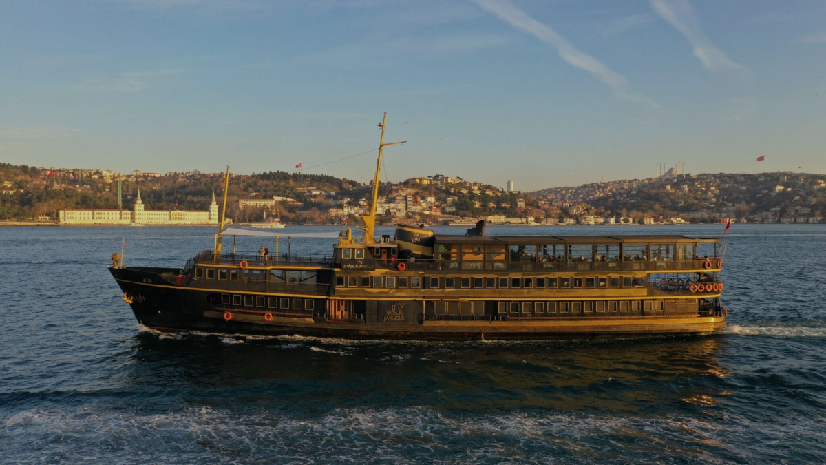 Breakfast On Bosphorus Le Vapeur Magique Boat