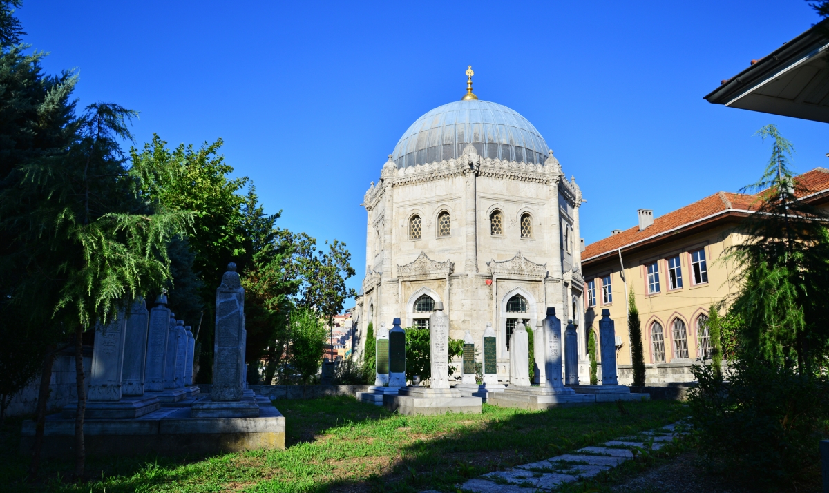 Islamic Travel Deals Eyüp the Ottoman District Tour