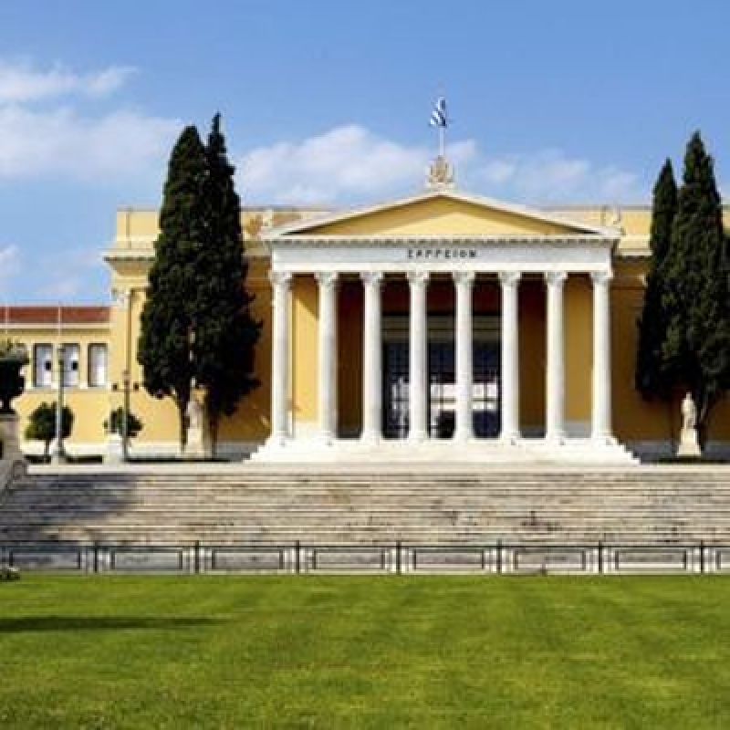 STROLLING THROUGH HISTORY IN ATHENS