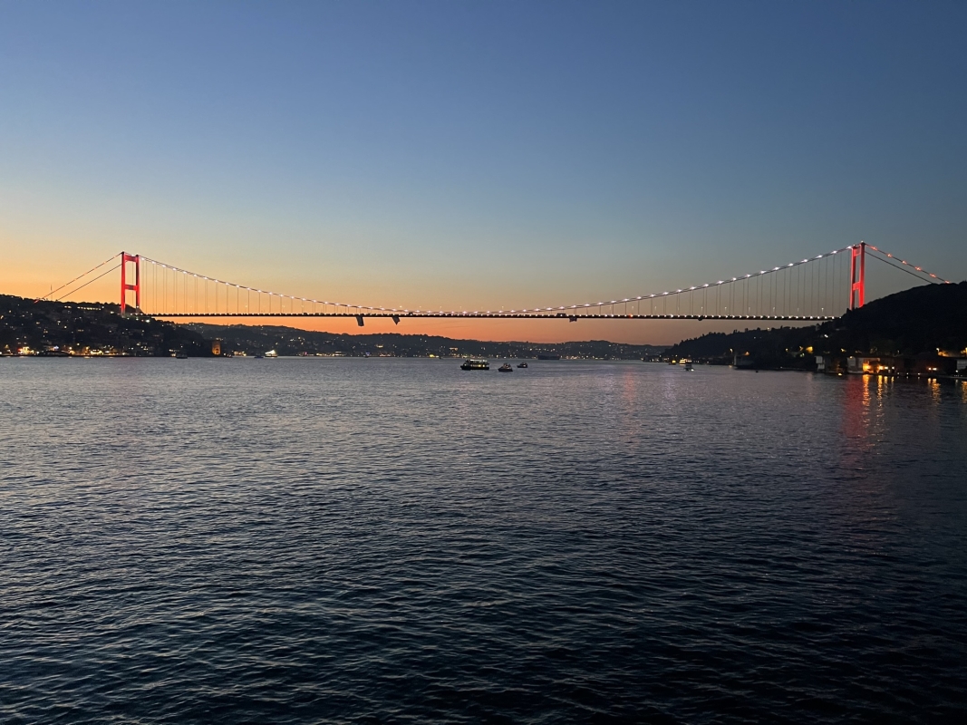 Sunset Cruise Bosphorus by Private Yacht