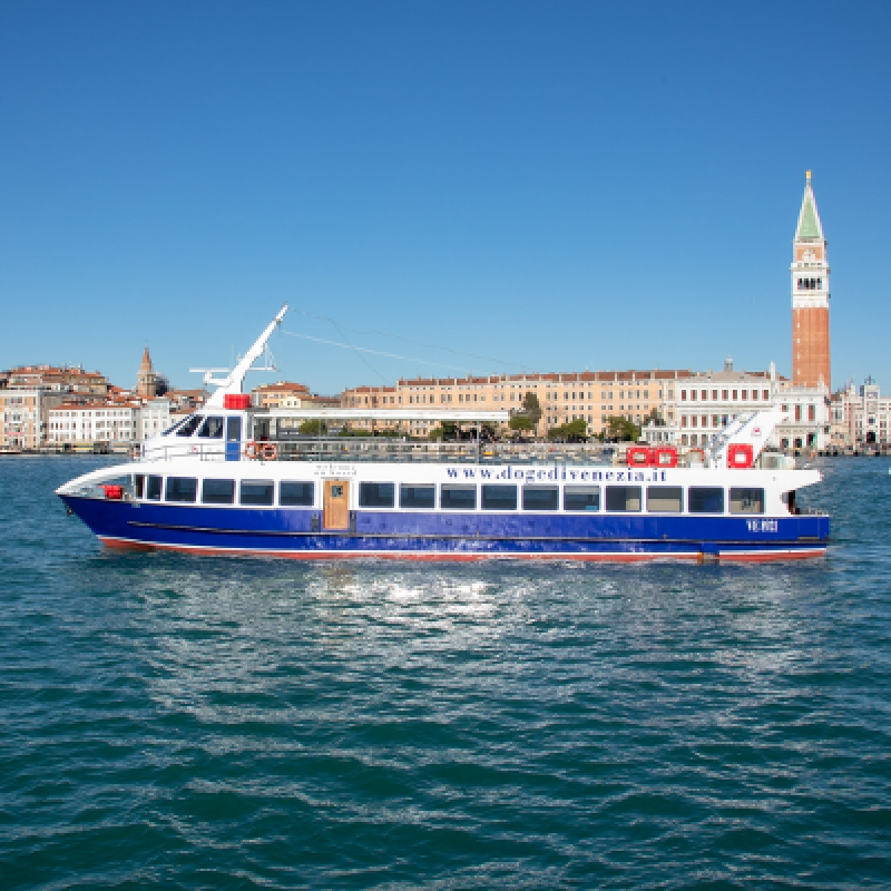 Venice: Murano - Burano - Torcello, boat excursion with glass factory visit - from KFC(Train Station)