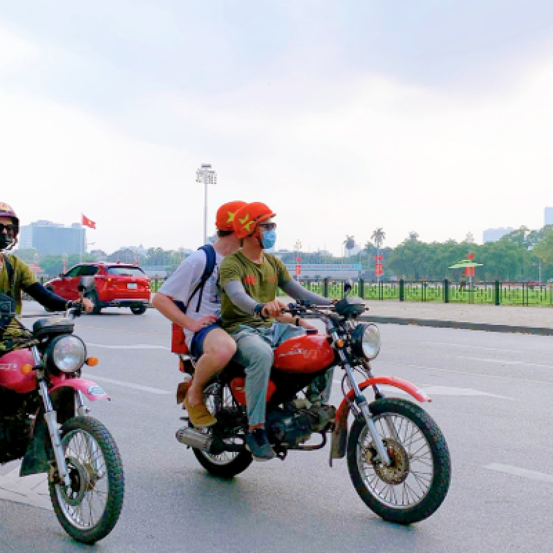 Hanoi Countryside and Bat Trang Ceramic Village Motorbike Sunset & Night Tour