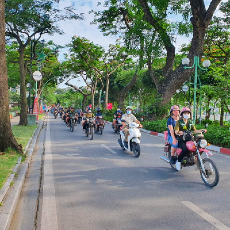 Hanoi Countryside and Bat Trang Ceramic Village Motorbike Sunset & Night Tour