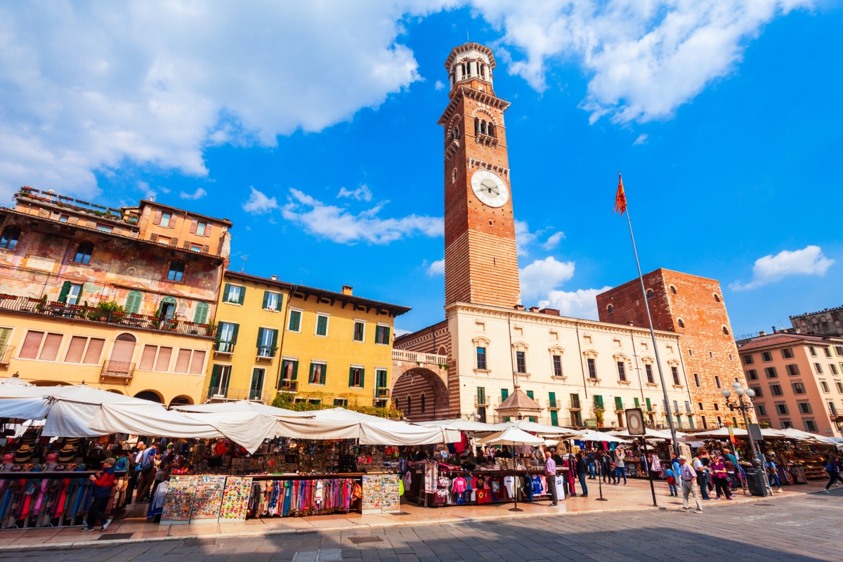 Full Day Visit of Verona and Lake Garda Tour from Milan