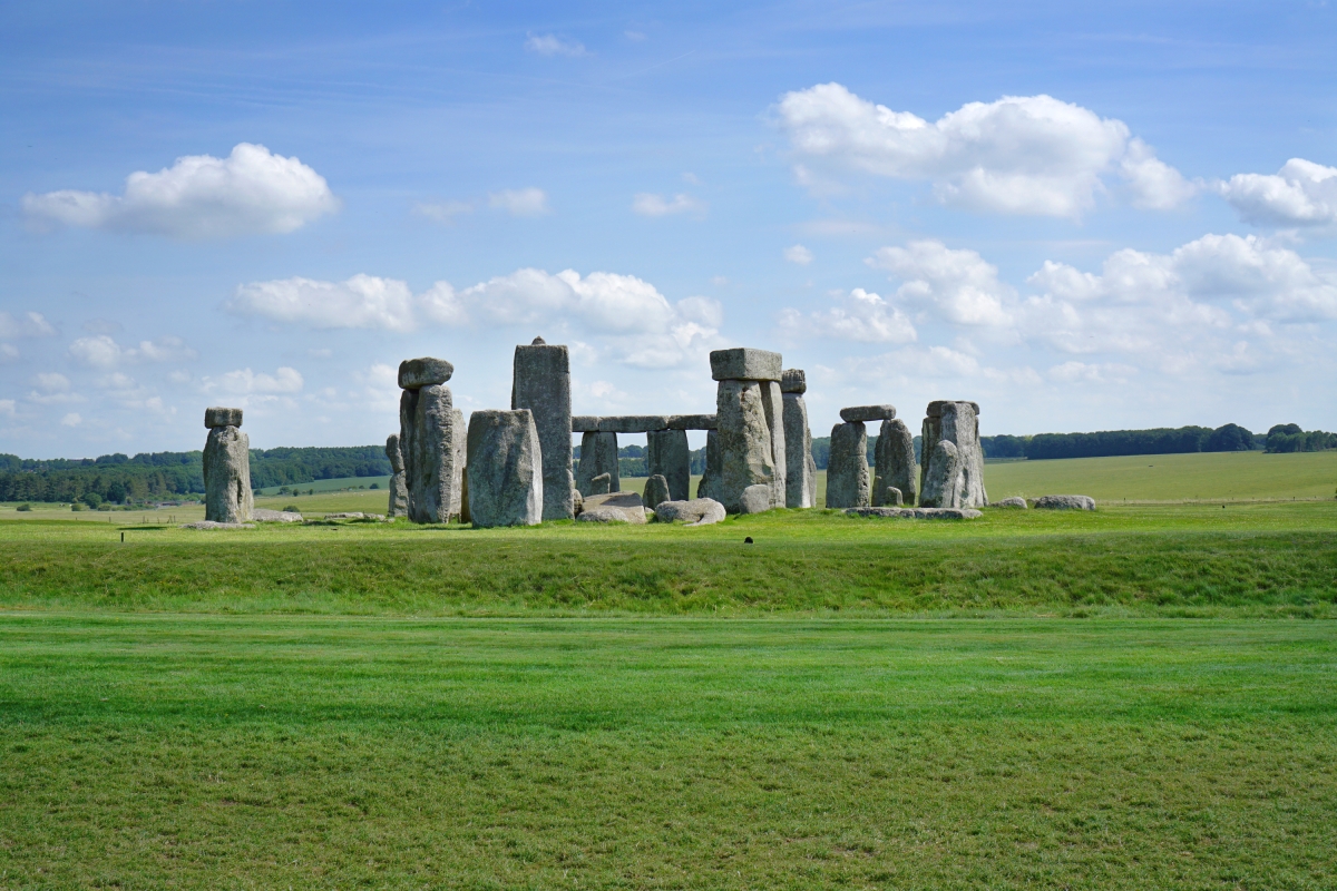 Windsor, Bath & Stonehenge Tour from London