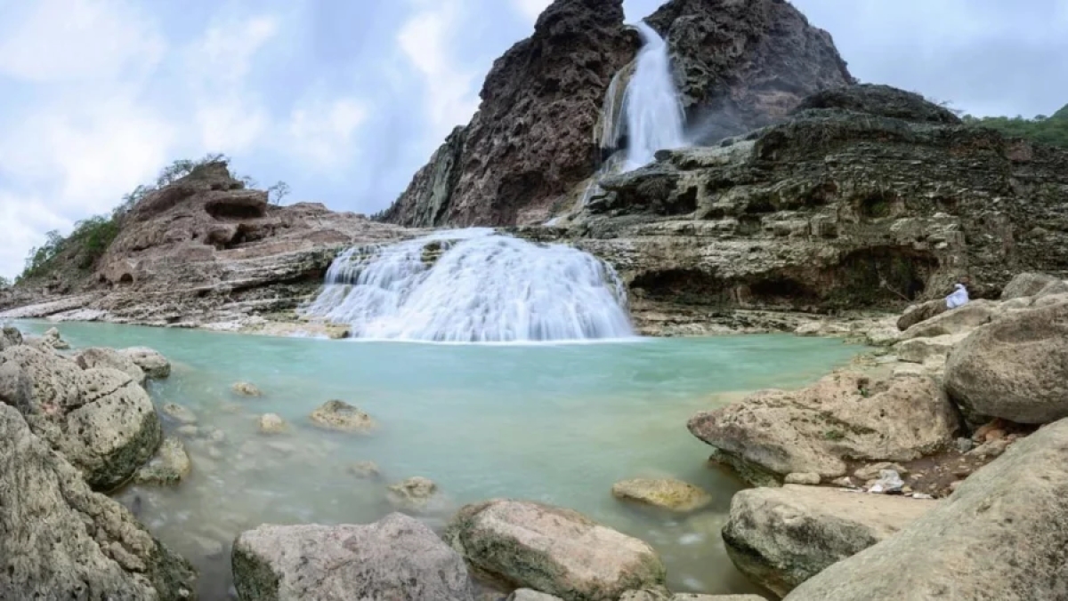 Sightseeing East Salalah Tour