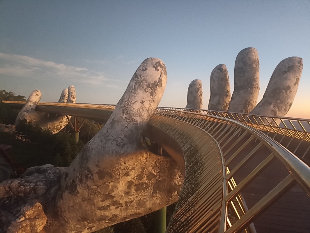 Ba Na Hills Full-Day Highlights Golden Bridge French Village Private Tour from Da Nang