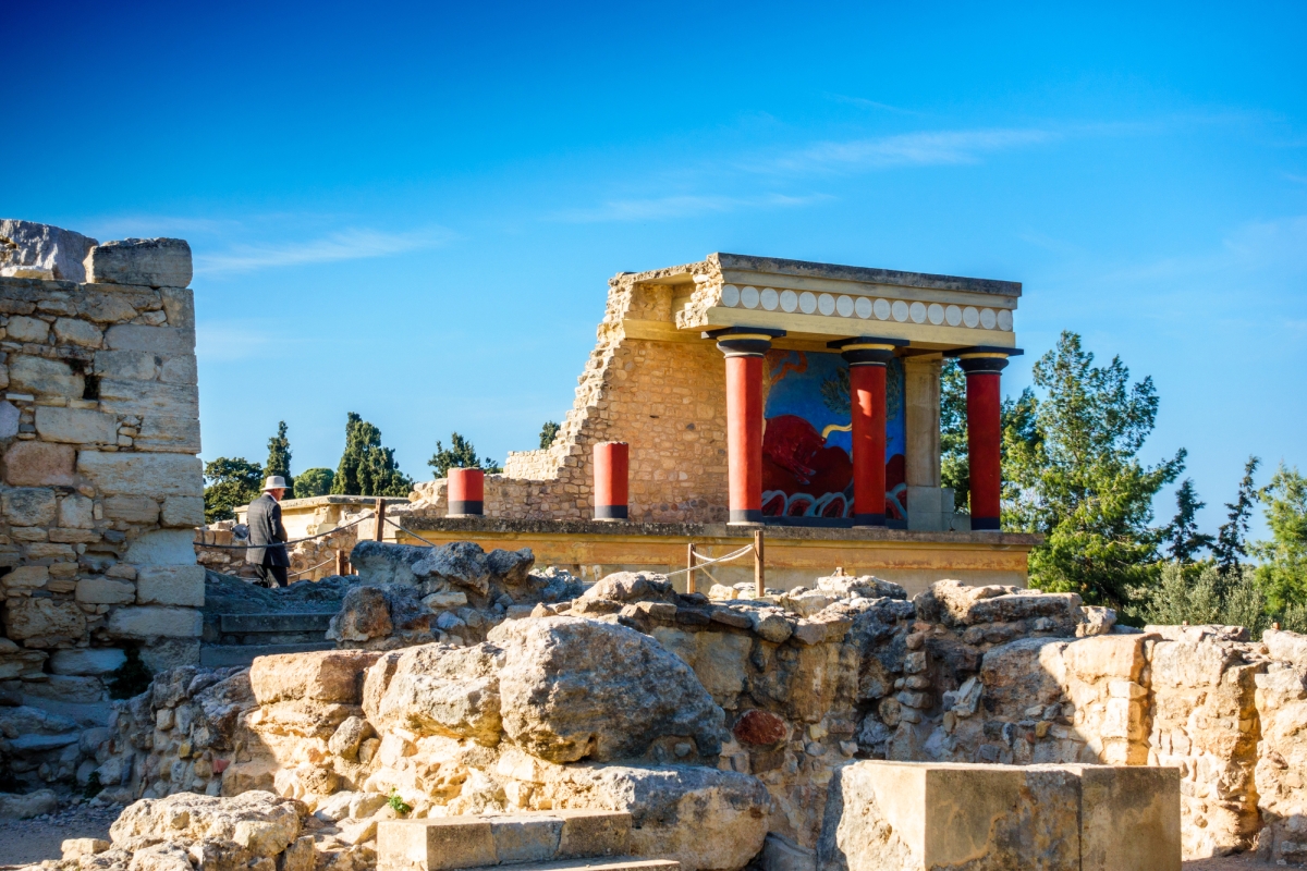 Palace of Knossos (Skip-the-line) with Wine Tasting and Lunch