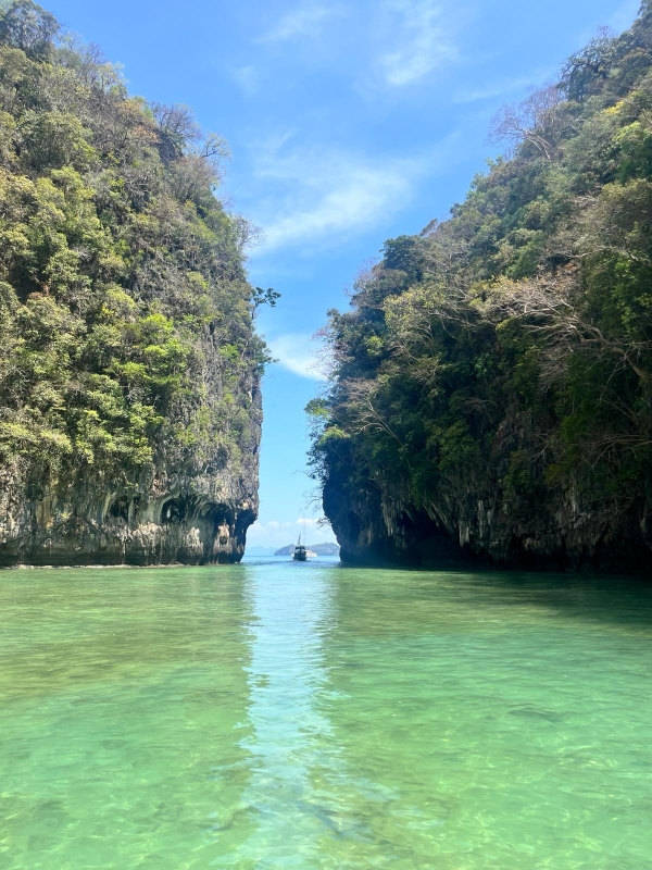 Med Sailing in Thailand