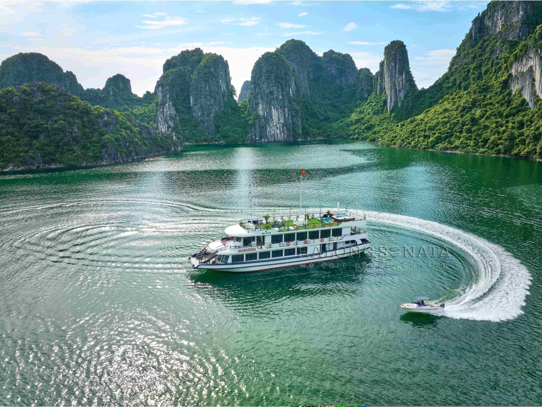 5-Star Ha Long Sonata Cruise With A Live Traditional Music