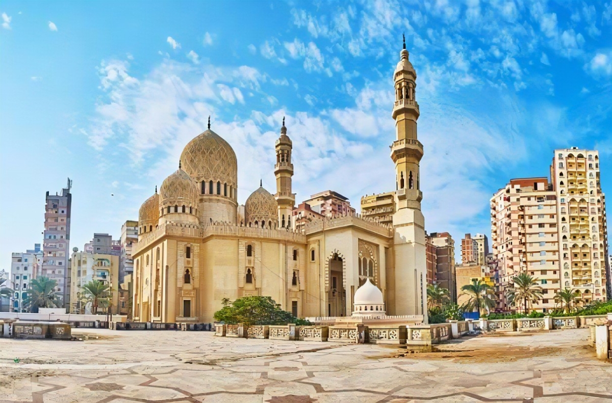 A Journey Between Two Civilizations: Discover the Treasures of Cairo and Alexandria in 4 Days