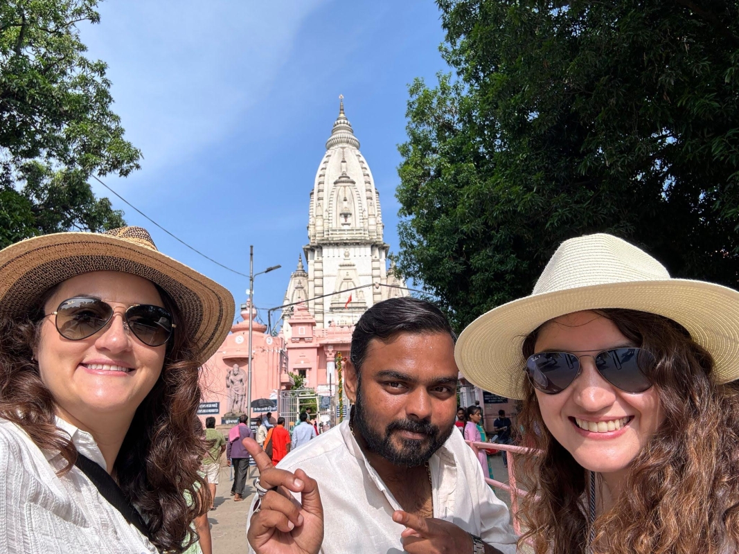 Varanasi: Fully Day Tour with Sarnath and Boat Ride