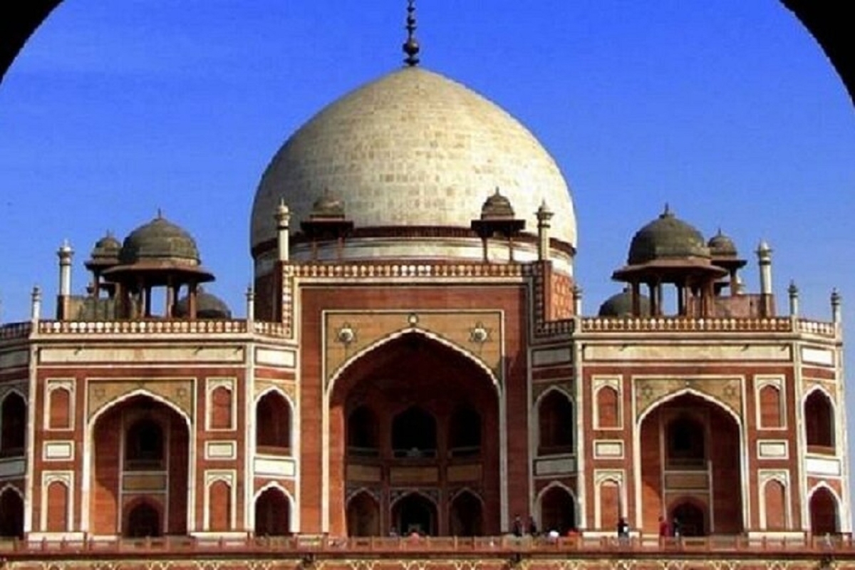 Indo-Islamic Tour From Delhi & Agra With Fatehpur Sikri 2-Day