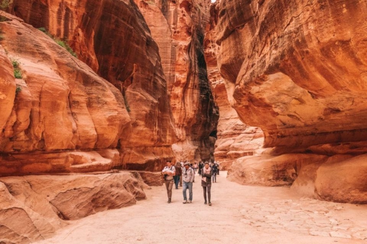 4 Days Petra/Wadi Rum/Dead Sea by Ferry Boat from Sharm EL Sheikh or Dahab