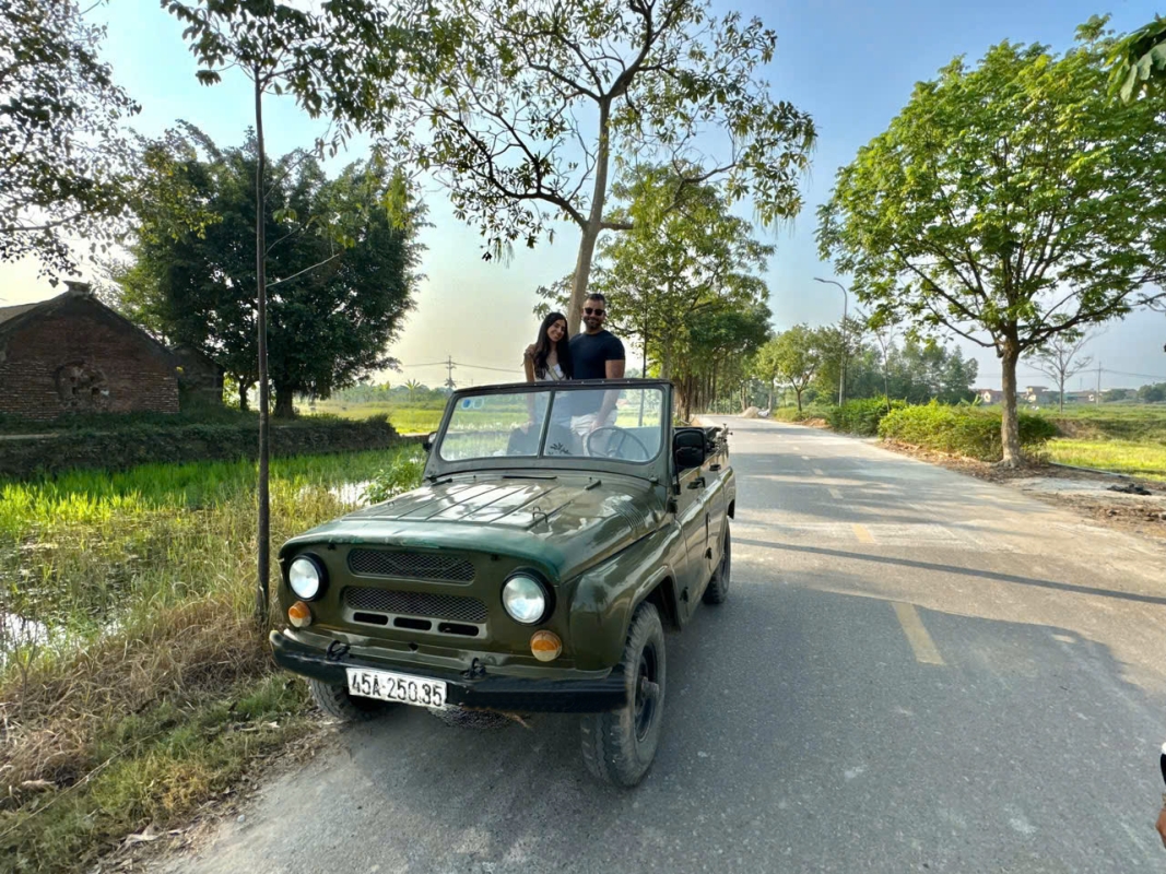 Hanoi Jeep/Vespa/Motorbike Tour 1 Day Explore Ba Vi National Park