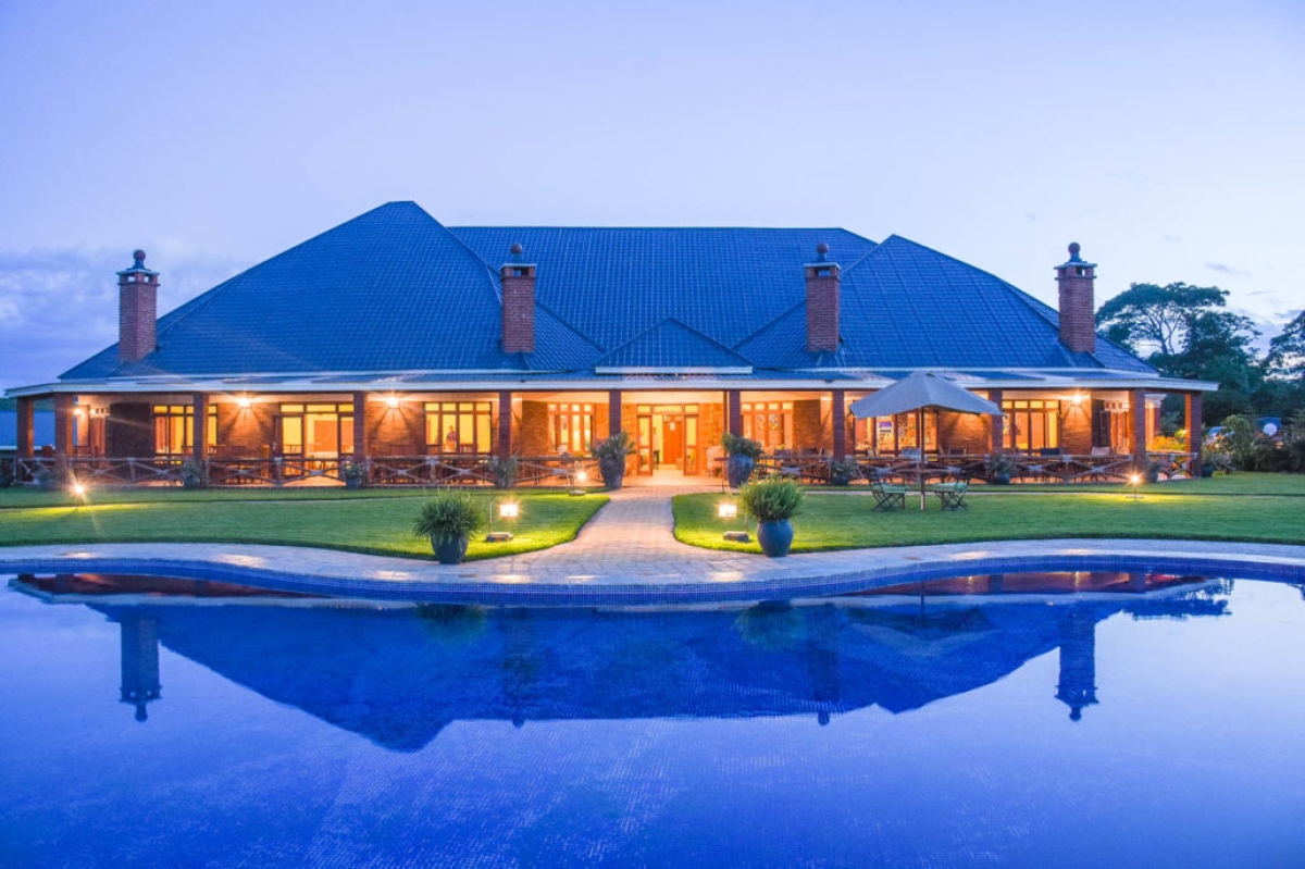 5-Day Mid-Range Tarangire, Ngorongoro Crater, and Ndutu Migration Safari