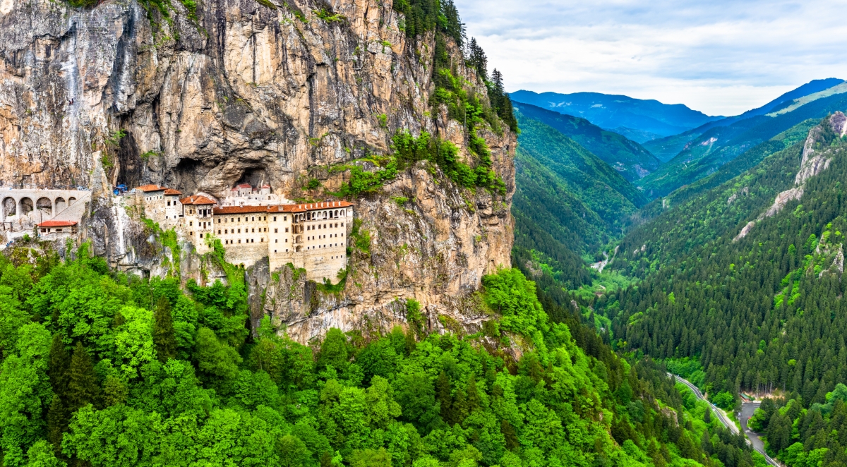 Istanbul & Black Sea Discovery Tour – 12 Days of Culture and Nature