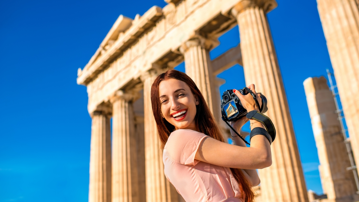 12 Day Greece & Turkey Heritage Discovery Tour: Athens, Delphi, Meteora & Istanbul Highlights
