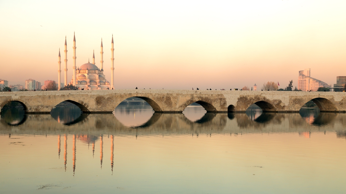 2 Day Adana Culture & Heritage Tour – Kebabs, Museums & Riverside Serenity