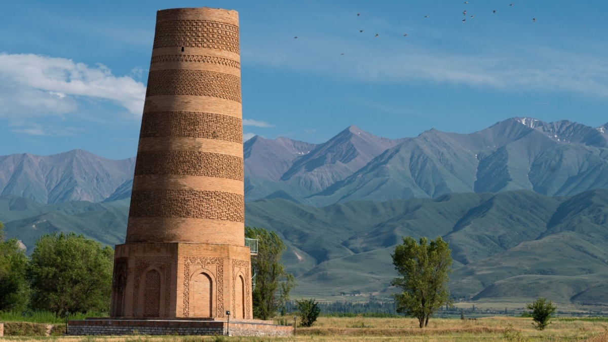 9 Day Tour Kyrgyzstan