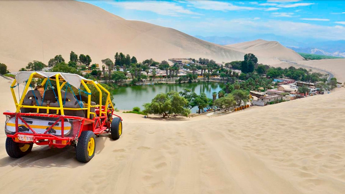 8 Days Peru's Ultimate Adventure: From Desert Dunes to Machu Picchu