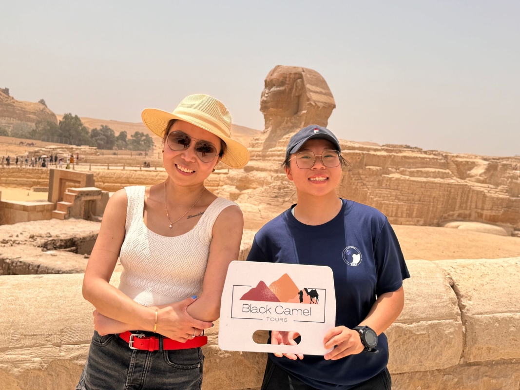 Private Guided Day Tour to Giza Pyramids, Sakkara & Memphis with Lunch