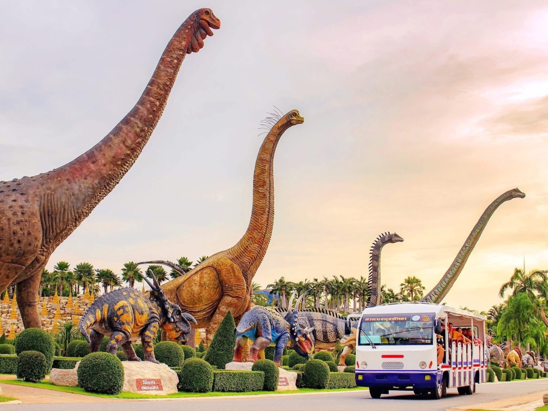 Nong Nooch Tropical Garden Pattaya (Admission fee + Sightseeing bus)