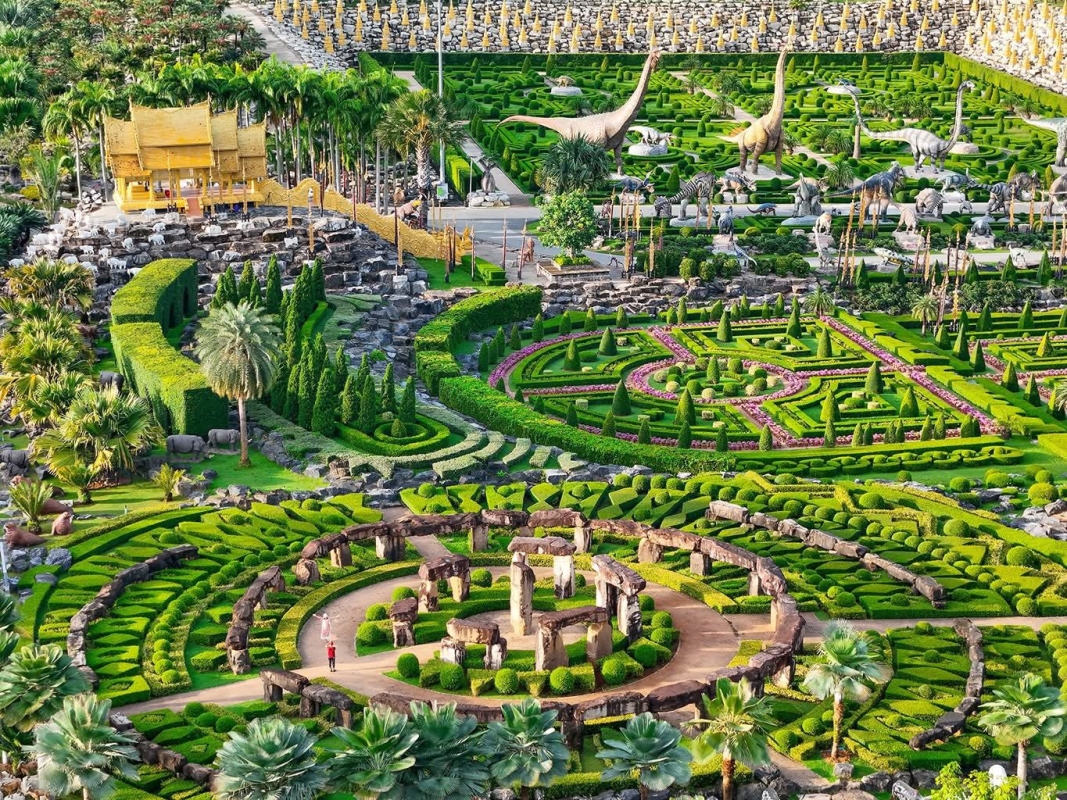 Nong Nooch Tropical Garden Pattaya (Admission fee + Sightseeing bus + Show + Lunch)