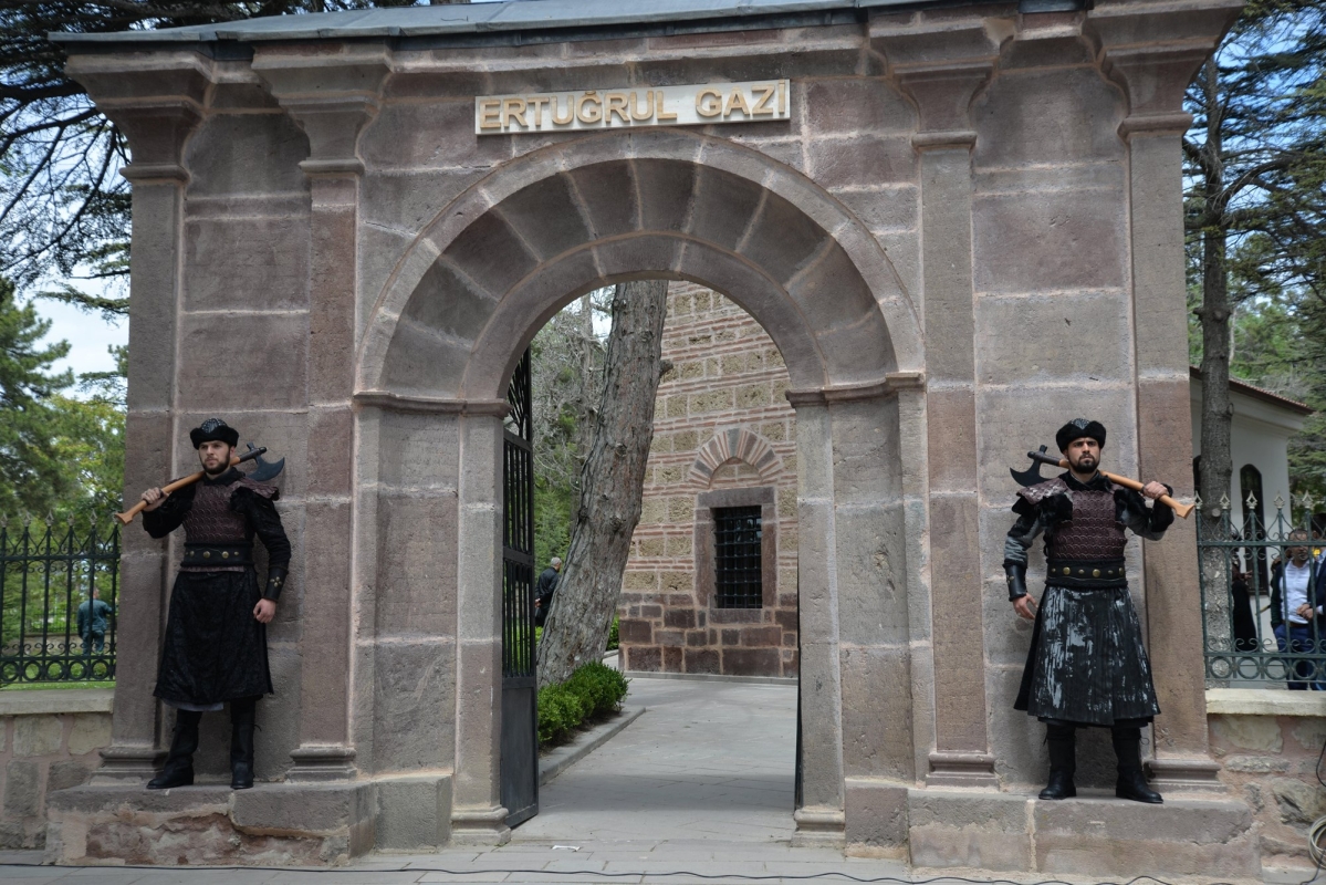 8 Days Islamic & Historical Turkey Tour: Istanbul, Sögüt, Bursa, Cappadocia & Konya