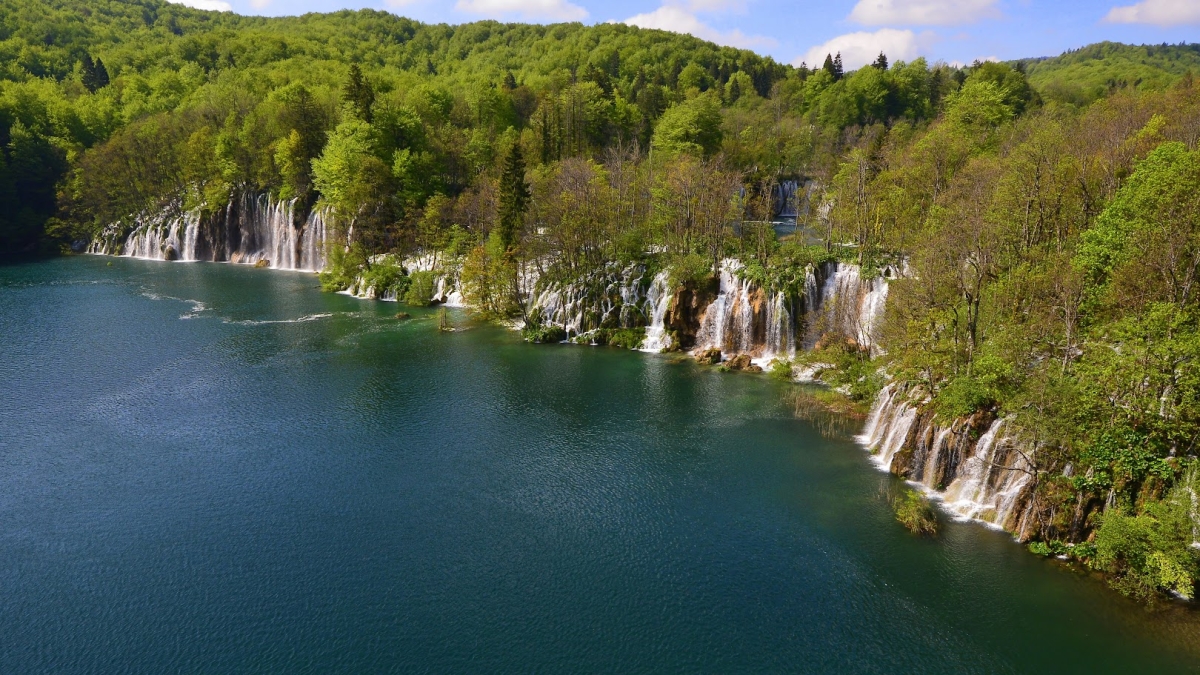 From Split or Trogir: Plitvice Lakes Trip with Entry Ticket