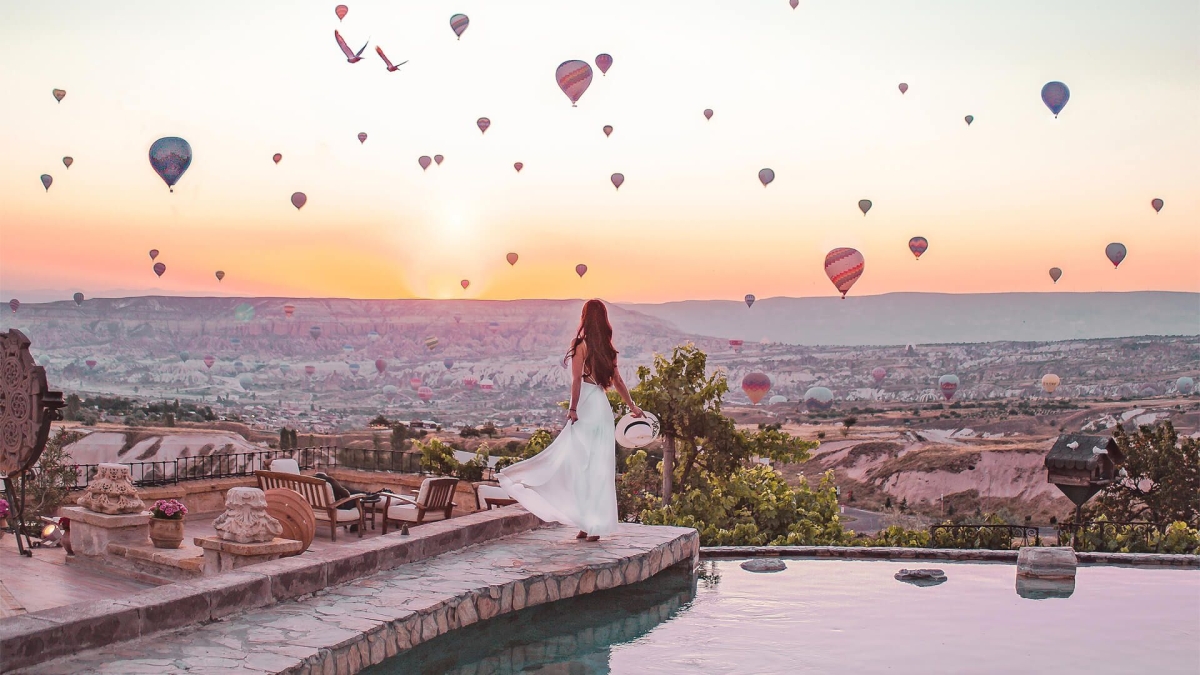 8 Days 7 Nights Turkey Discovery Tour: Bolu, Cappadocia, Pamukkale, Kusadasi, Canakkale & Istanbul (Raki Package)