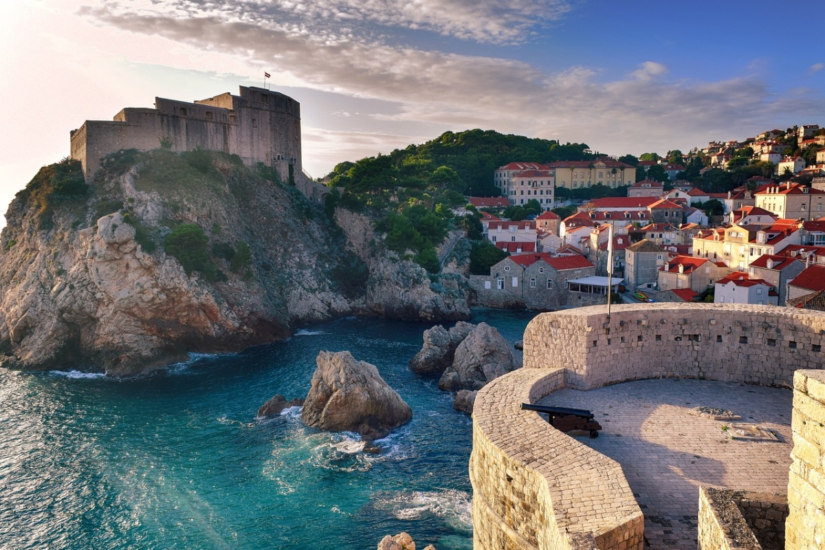Dubrovnik & Ston Day Trip from Split/Trogir – Walls of Salt & Oyster Gold