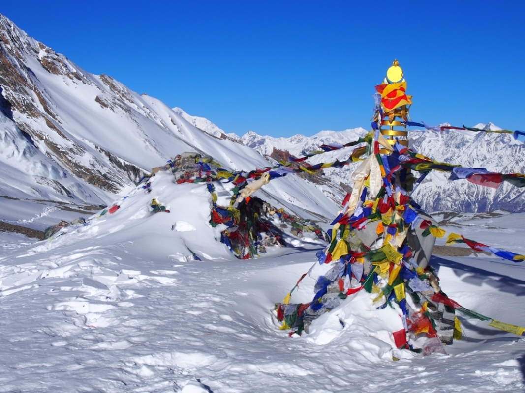 Annapurna Circuit Trekking with Poonhill