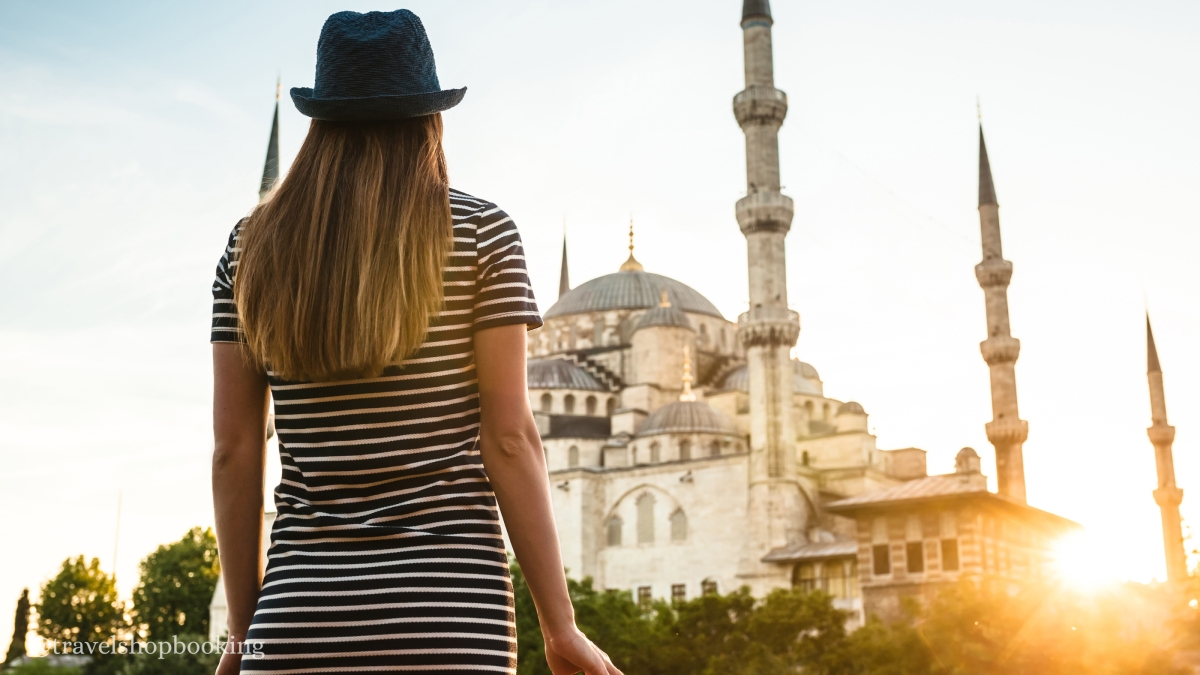 Full-Day Istanbul City Tour from Pamukkale – Explore Sultanahmet, Topkapi Palace & Grand Bazaar