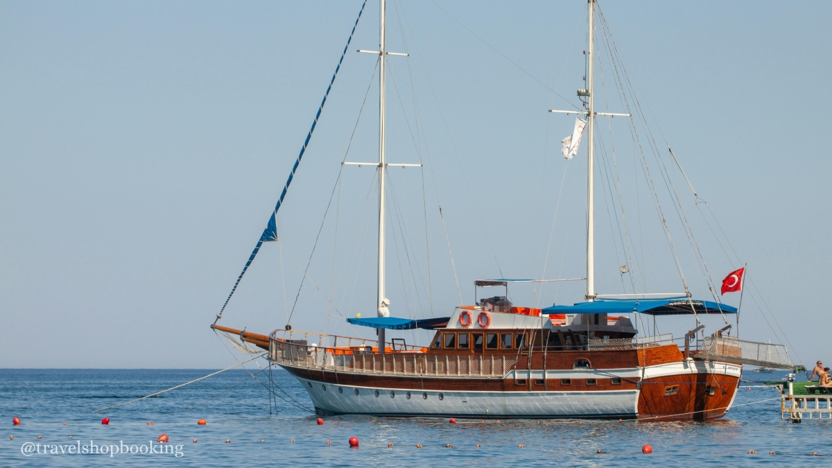 Bodrum All Inclusive Pirate Boat Tour
