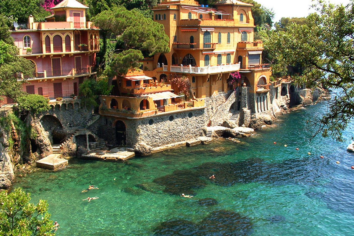 Genoa and Portofino - Day Trip from Milan