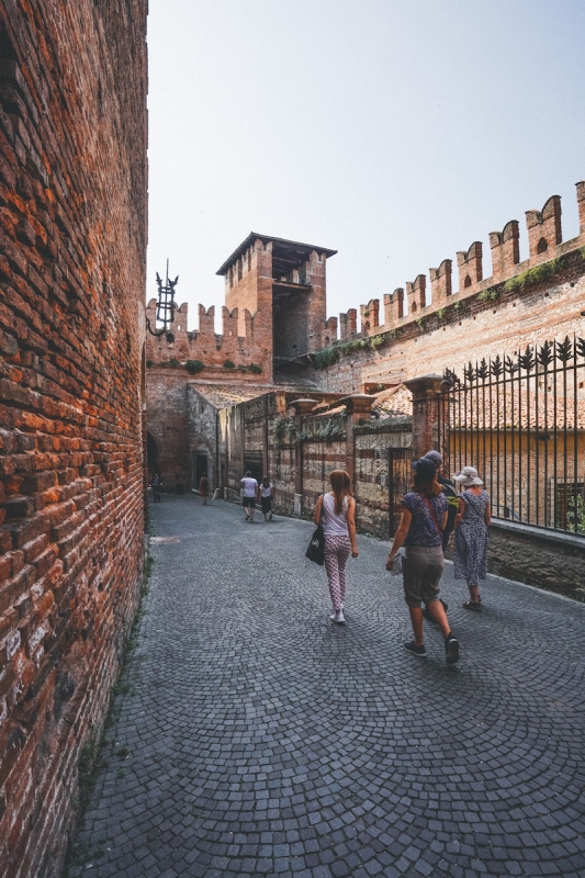 Verona Highlights Walking Tour