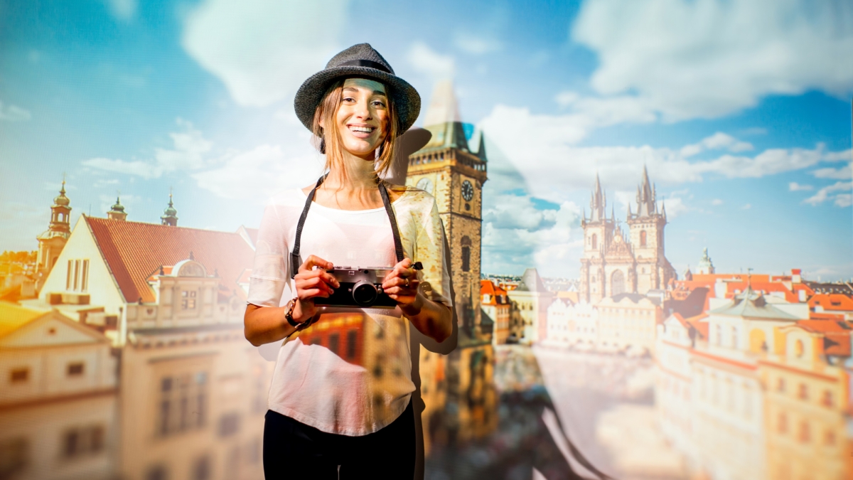 Prague Photoshoot: Romantic Couples, Families & Friends Session