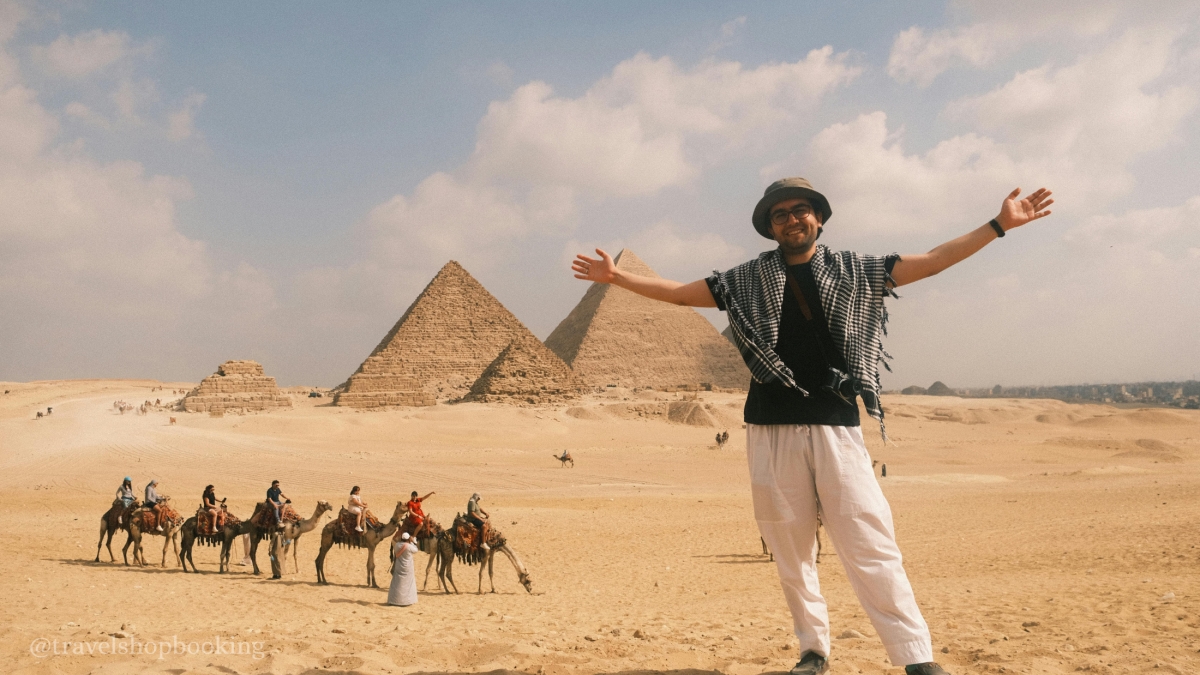 Full Day Tour in Giza pyramids, Sakkara and Memphis