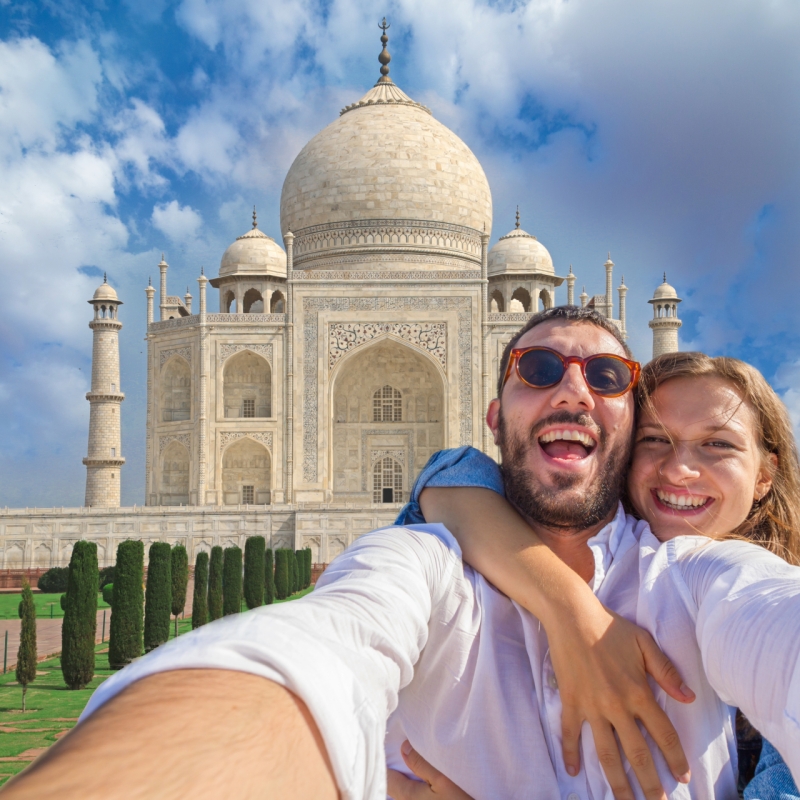 Book 2 Days Taj Mahal Tour: Delhi & Agra Sightseeing from Mumbai