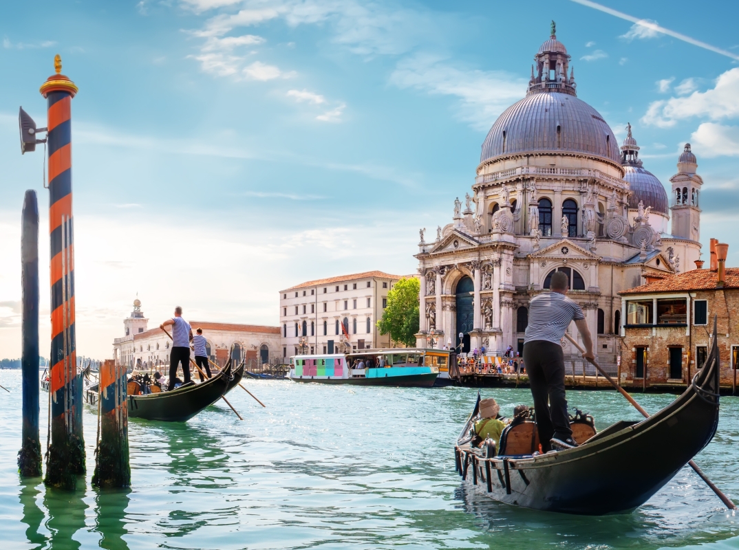 Northern Italy Signature Journey: Venice, Verona, Lake Garda and Milan
