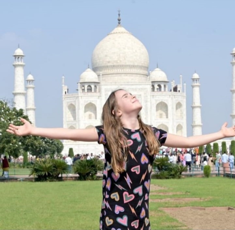 Affordable Taj Mahal Sunrise Tour from Delhi by Car – Book Now