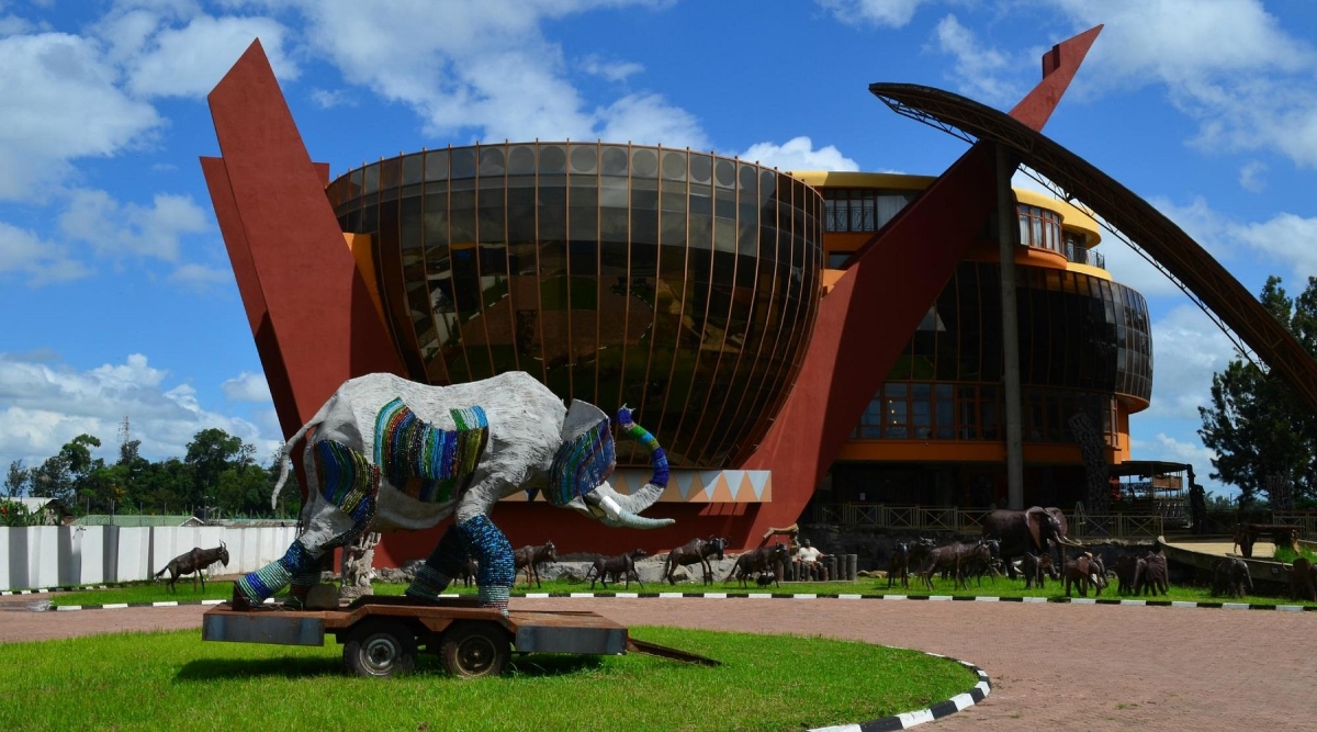 Arusha: City Tour with Lunch, Clock Tower & Museum