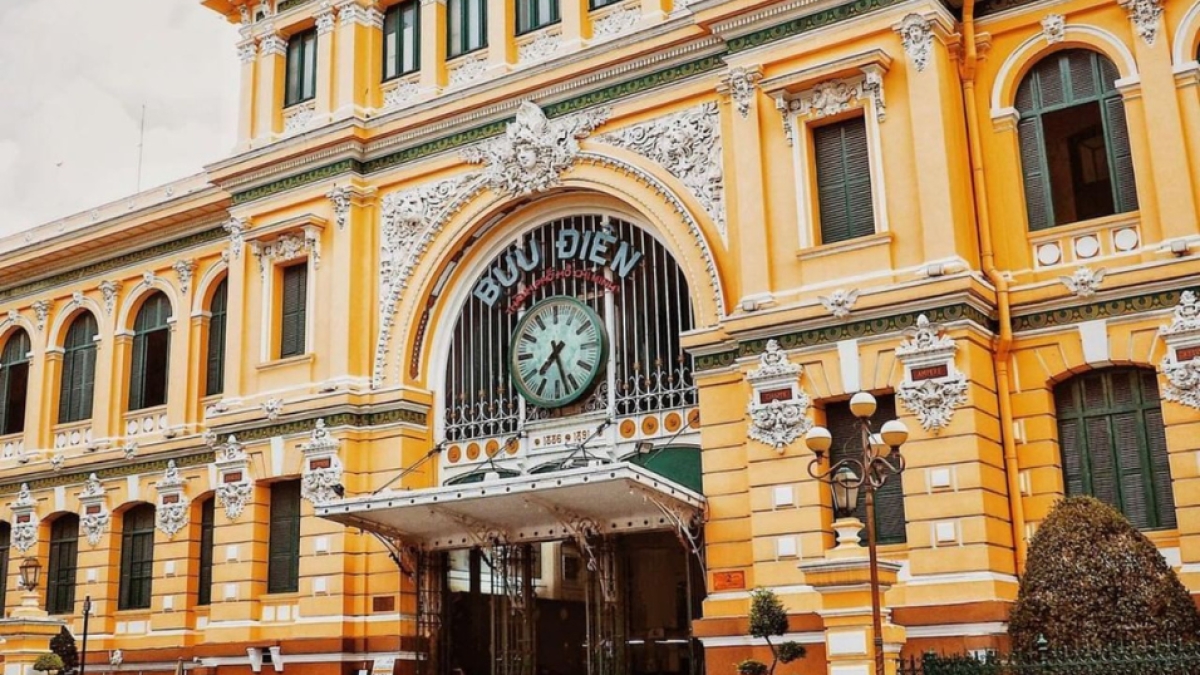 ITA Travel - Vietnam Optional Tour - 3 Days tour Ho Chi Minh - Cu Chi/ Tay Ninh or My Tho