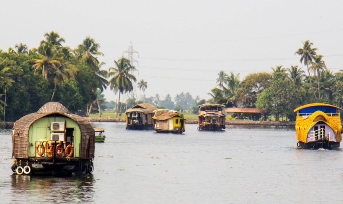 Kerala with Alleppey Tour