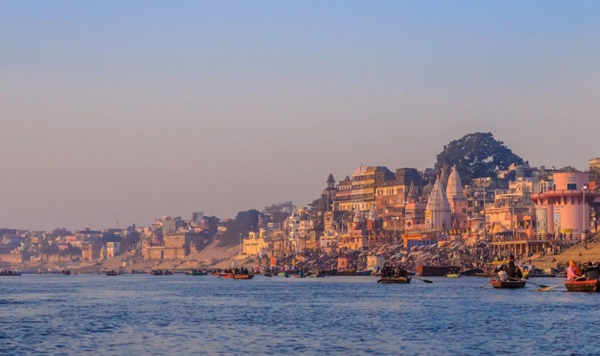 Varanasi Tour with Agra