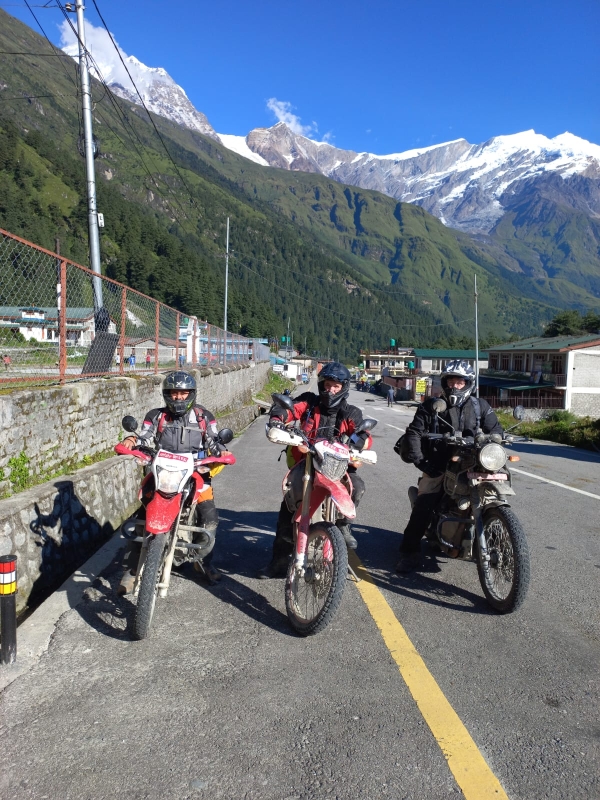 Lower Mustang Motorbike Tour