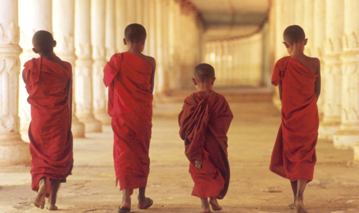 Golden Triangle with Bodh Gaya and Varanasi Trails By G Experiences